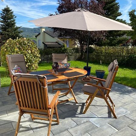 Ferienhaus Glueckspilz Beim Hennesee Meschede Exterior foto